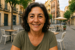 Foto de mujer española con fondo diferente